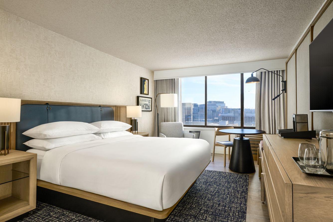 Sheraton University City Hotel